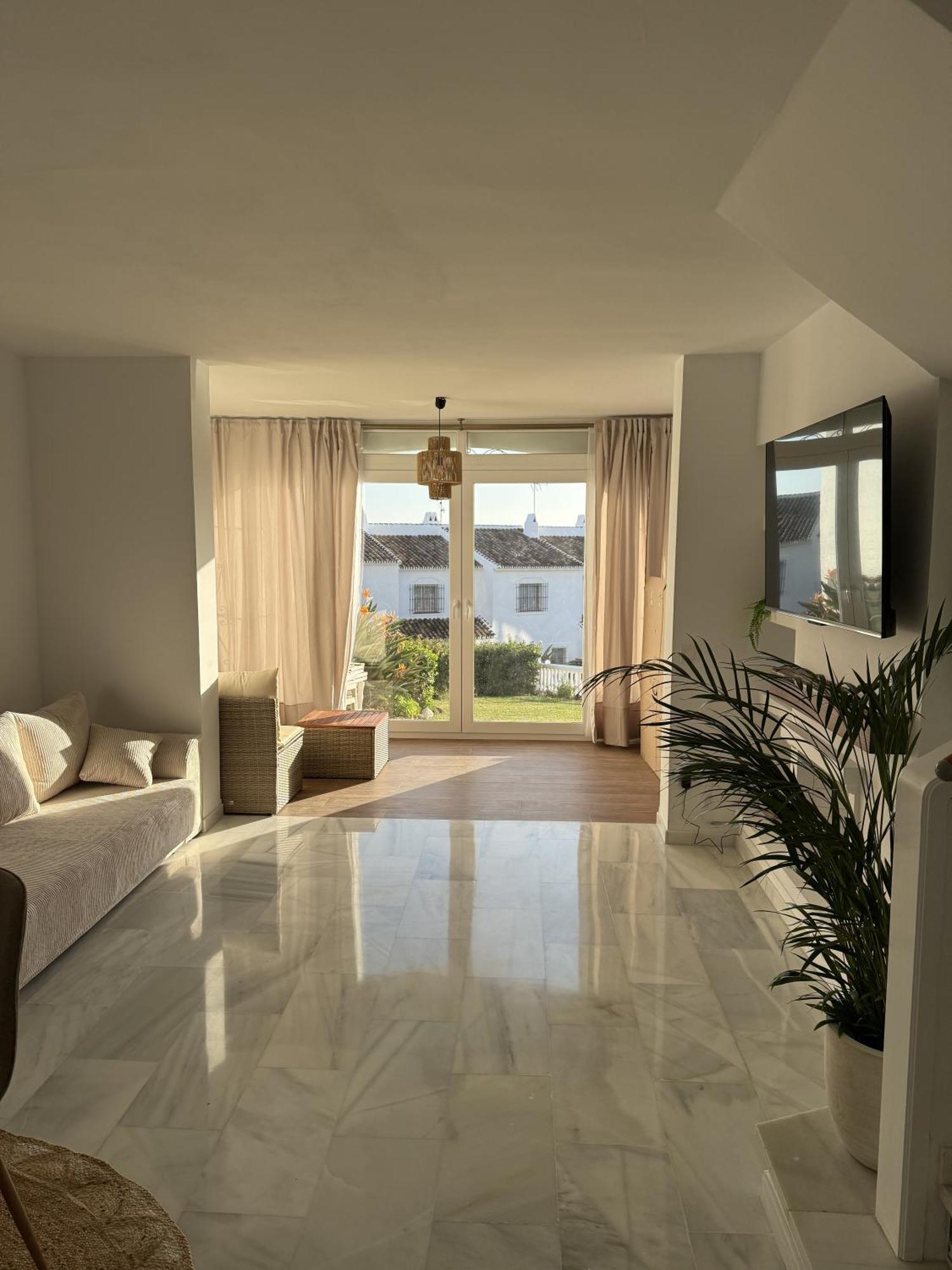 Stunning Chalet In Mijas-Costa Near Beach! Villa Esterno foto